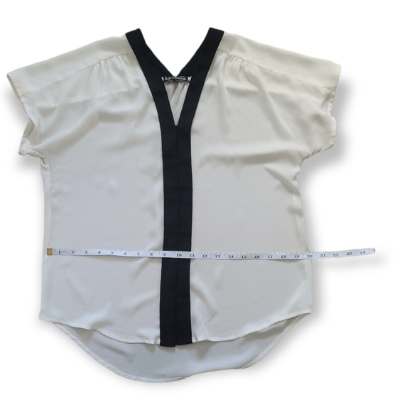 Express Ivory White Chiffon Top - Picture 6 of 9